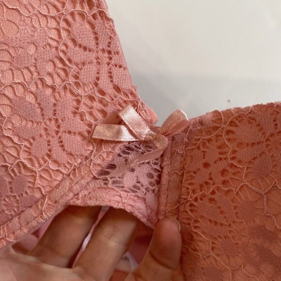 Laura Ashley pink lace push-up bra size 42D - Picture 8 of 9
